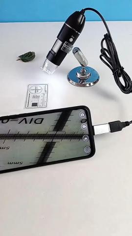Digital Microscope Connected to Mobile