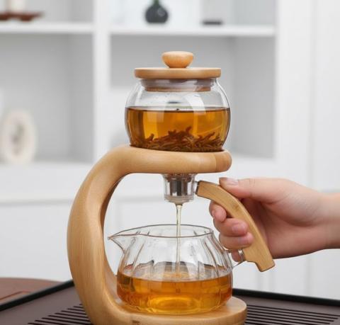 Drip Floating Teapot