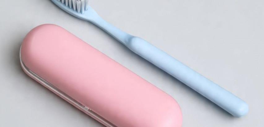 أغلفة فرشاة الأسنان