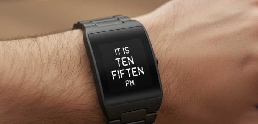 ساعة ليد الرقمية الكلماتية